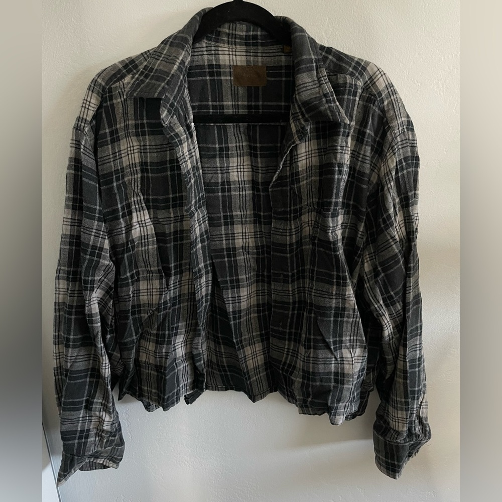 VINTAGE BRANDY MELVILLE OVERSIZED CROPPED PLAID FLANNEL